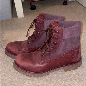 Maroon timberlands